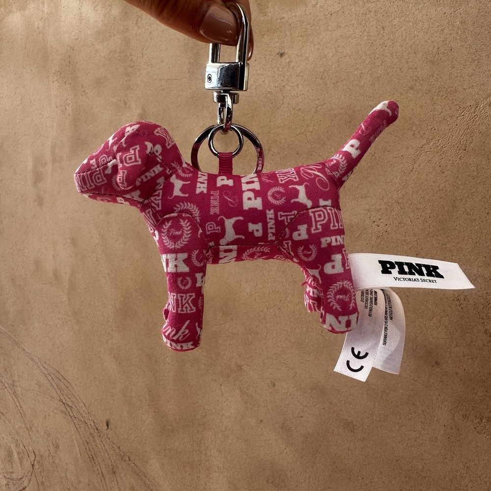 VICTORIA'S SECRET PINK MICRO DOG KEYCHAIN (NEW RELEASE)